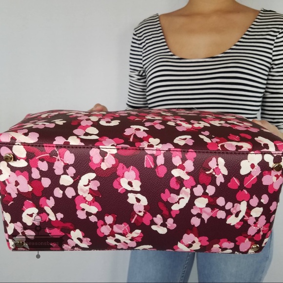 Kate Spade Nyssa Lane Cherry Floral Tote NWT Bag - Picture 7 of 8